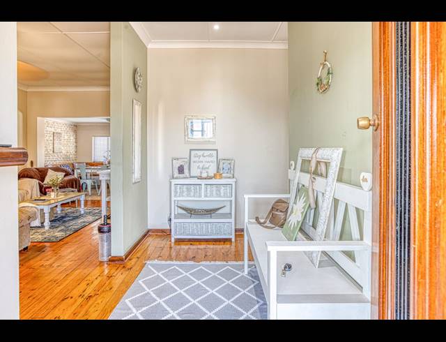 3 BEDROOM HOUSE FOR SALE IN SUNNYRIDGE